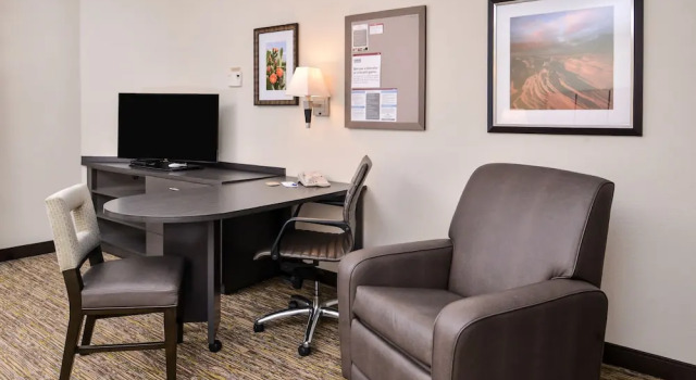 Четырёхместный люкс Candlewood Suites Sierra Vista by IHG
