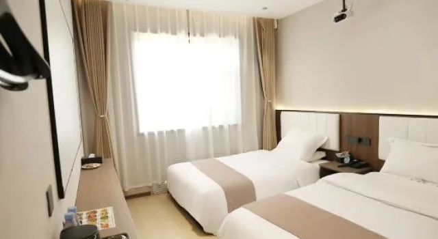 Люкс Luoyang Youjia Hotel