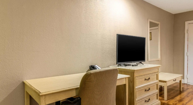 Двухместный номер Standard Econo Lodge Berea