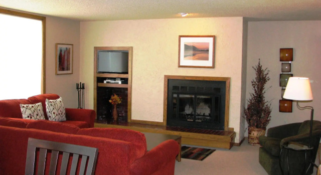 Snowblaze Condominiums