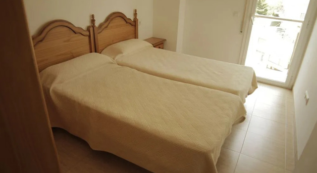 Villa De Madrid Apts, Book Villa Villaer i Costa Brava, Villa