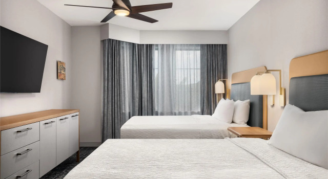 Четырёхместный люкс c 1 комнатой Homewood Suites by Hilton Newtown - Langhorne, PA