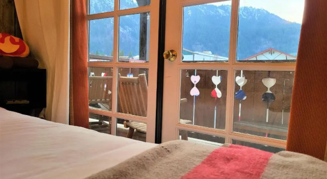 Двухместный номер Standard с балконом Mrs. Andersons Lodging