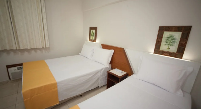 Трёхместный семейный номер Standard Láparos Hotel