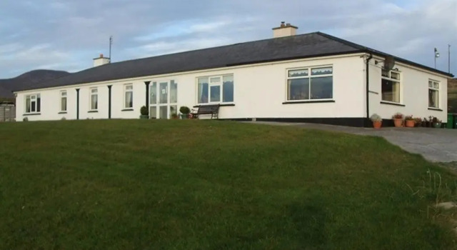 West Coast House B&B, Prenota Bed & breakfast Hotel a Connacht con parcheggio, Parcheggio