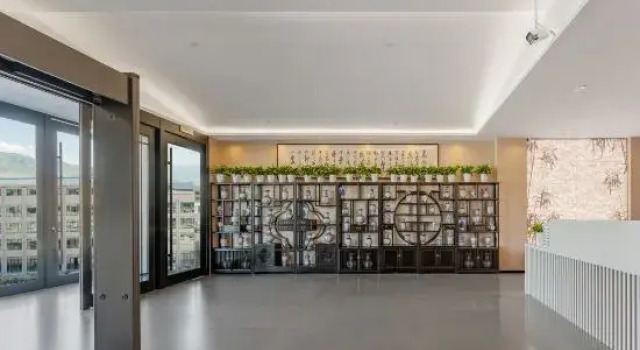 Hushang Mingju Hotel, Book Hotel 3-stjernede hoteller i Bole, 3*