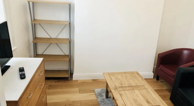 Old Victory House Homestay, Забронировать Отель Портсмут Хэмпшир, рядом с Nomad Sailing