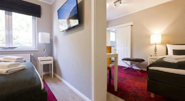 Hotel Astra Maris, Забронировать Отель Бизнес-отели Бюзум, 4* 5*
