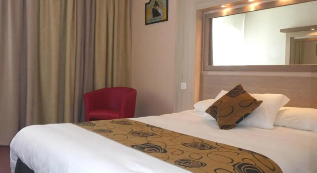 Двухместный номер Standard Logis Hotels, Hôtel Aquilon, Saint-Nazaire