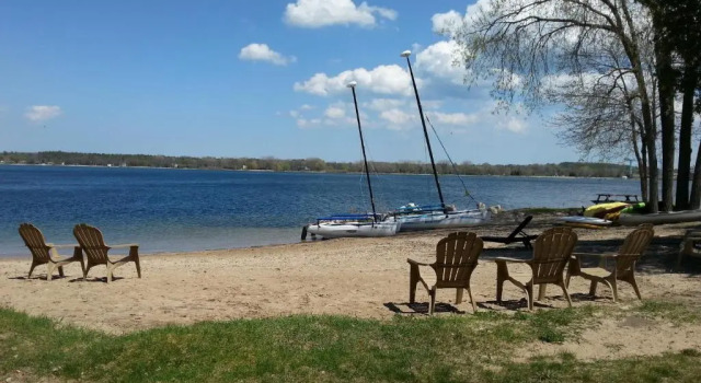 Четырёхместный номер Deluxe Beach Harbor Resort