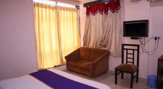 Smilestay BNS Lodge, Rezervovat Hotel Hotely v Bangalore s parkováním, Parkování
