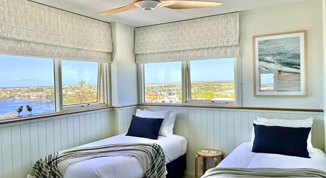 Апартаменты 84 The Spit Holiday Apartments