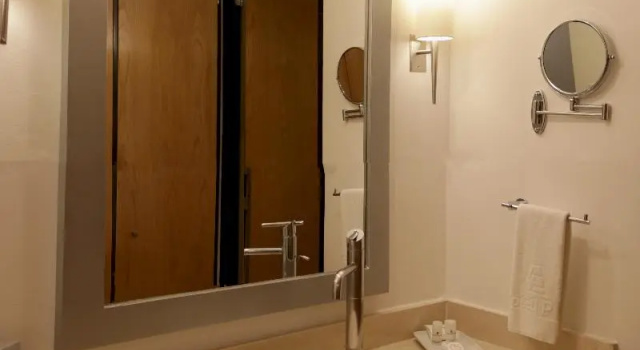 Двухместный номер Standard Hotel & Suites PF