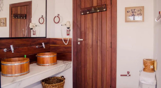 Люкс с видом на море Hotel Porto do Zimbo