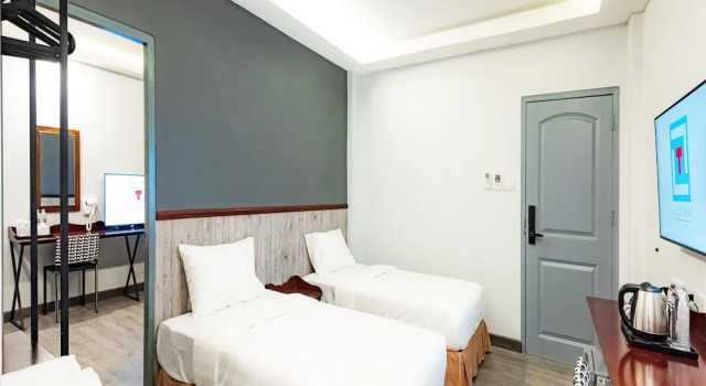 Четырёхместный семейный номер Standard Luck Thai Hotel