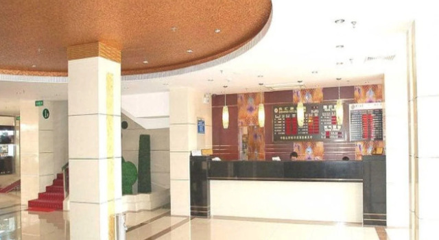 Qiao Yuan Hotel, Book Hotel Hoteller i Beijing Province med parkering, Parkering