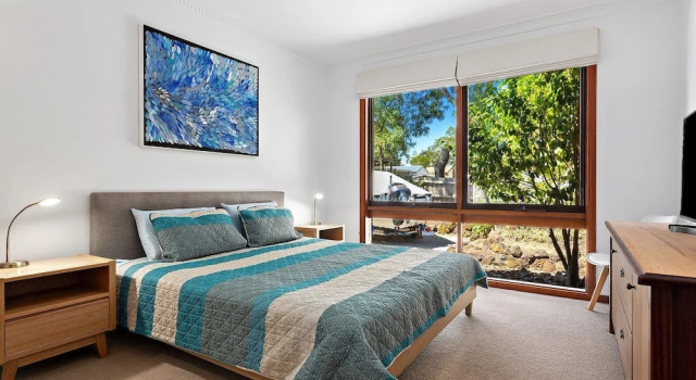 1 Gordon - Kenros Beach House