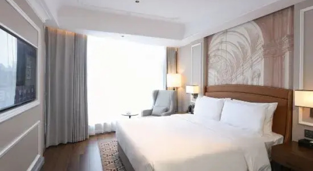 Люкс Deluxe Vienna International Hotel (Yantai Fushan District Yongda Jie Branch)