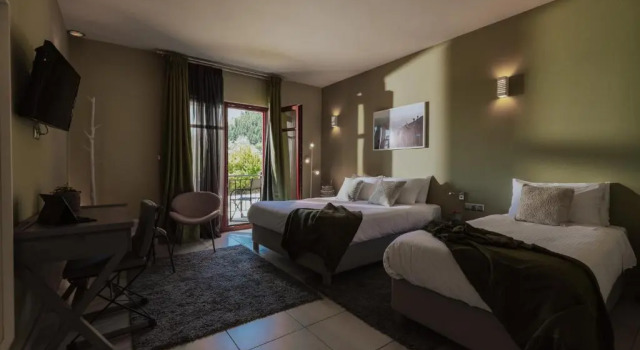 Семейный номер Superior Rouista Tzoumerka Resort