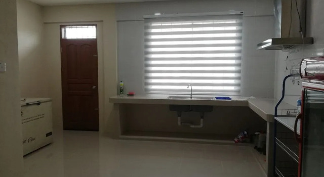 Ray'S Homestay, Rezerwuj Hotel Hotele w Sarawak z parkingiem, Parking