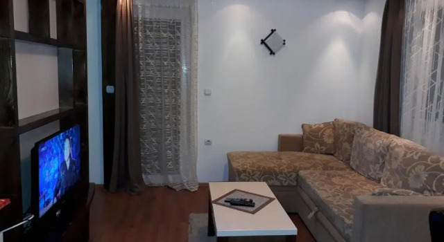 Апартаменты c 1 комнатой с балконом и с видом на горы Apartments Panovic