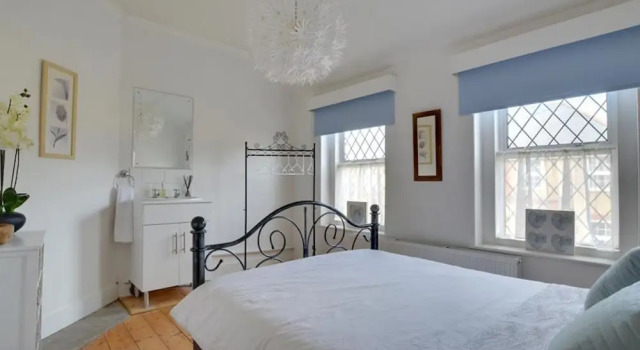 Bright Holiday Home in Broadstairs With Garden