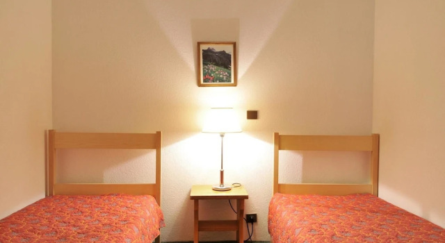 Residence Saintjacques Two-roomed Apartment in the Resort Center for 5 People of 35m2. SJ2, Prenota Appartamento Hotel a Rodano-Alpi con piscina, Piscina