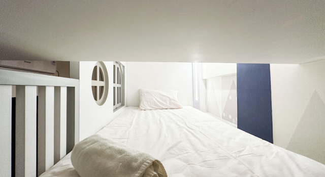 Lavish 2Br Without Kitchen At Suncity Residence, Rezerwuj Apartament Apartamenty w Sidoarjo, w pobliżu Gelora Delta Stadium, Apartament