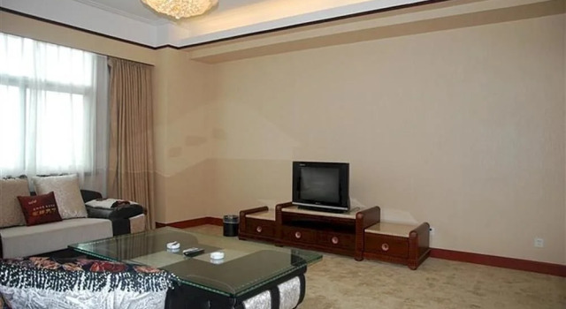 Jihong Molly Hotel, Rezerwuj Hotel Hotele w Kunming z parkingiem, Parking