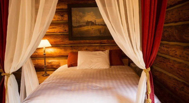Solitude B&B on Aveley Ranch, Buchen Sie Bed & Breakfast Vavenby British Columbia