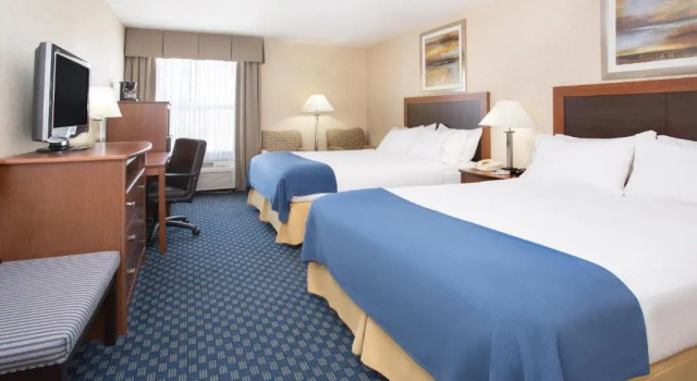Четырёхместный номер Standard Abilene Inn & Suites