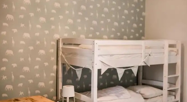 B&B Villa Hortensia, Rezervasyon Bed and Breakfast Trezelles Rhône-Alps