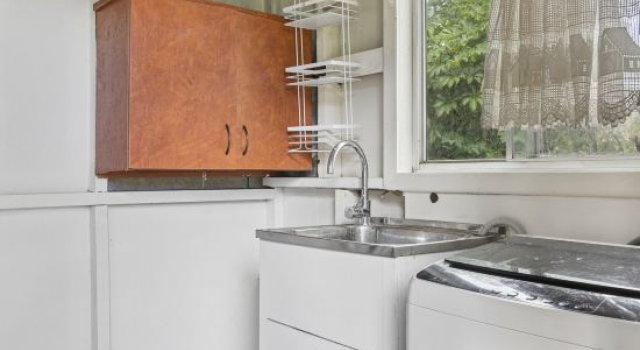 Private Room Near Bankstown Train Station & Restaurants