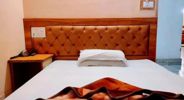 Четырёхместный номер Deluxe Hotel Ashoka Castle
