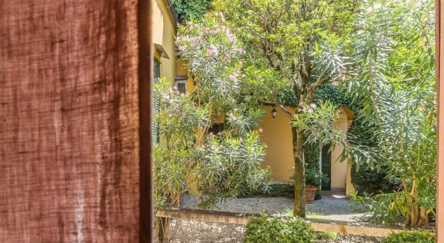 Varenna-Center Cosy-House Lake View, Забронировать Апартаменты/квартира Варенна Озеро Комо, рядом с Вилла Монастеро
