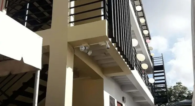 B&E Apartelle