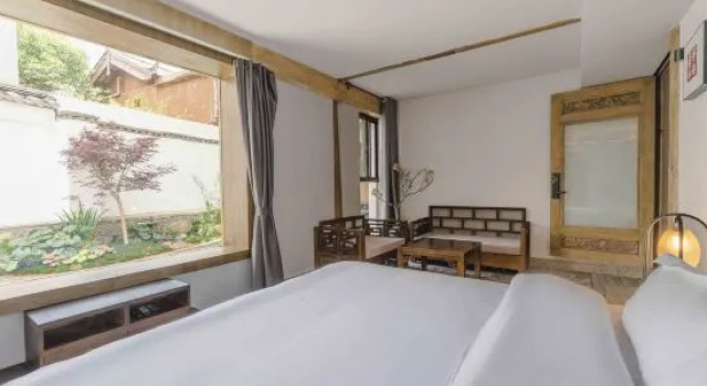 Люкс Lichengbieyuan No.9 Courtyard (Lijiang Ancient City Snow Mountain View Shop)