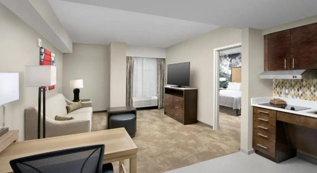 Двухместный люкс Accessible Homewood Suites by Hilton Austin Downtown