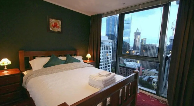 Апартаменты Melbourne Stays - City Point Suite