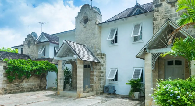 Waverly House by Blue Sky Luxury, Book Villa 4-stjernede hoteller i Speightstown, 4*