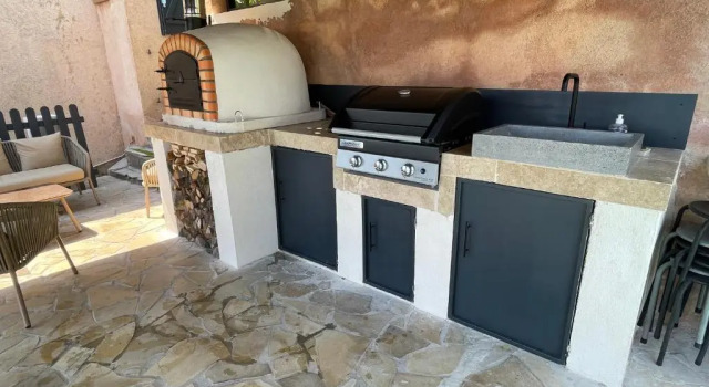 Коттедж Charmant rez de villa en provence
