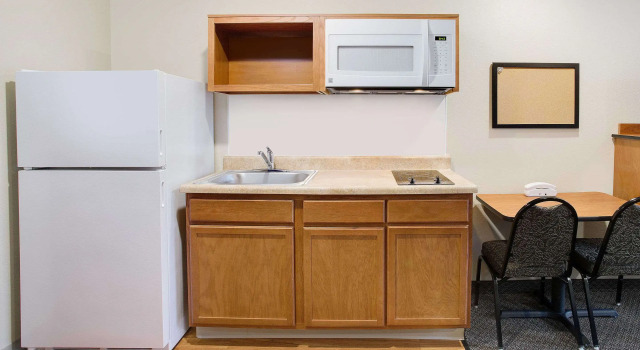 Четырёхместный номер Standard WoodSpring Suites Virginia Beach