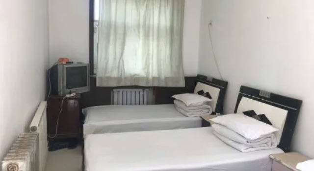 Трёхместный номер Standard Korla tongfu hotel