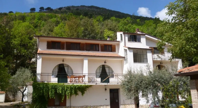 Appartamento Nocciolo, Prenota Appartamento Hotel a Lazio con parcheggio, Parcheggio