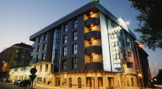 Hotel Infanta Cristina