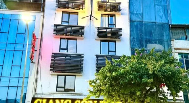 Giang Son Hanoi Hotel