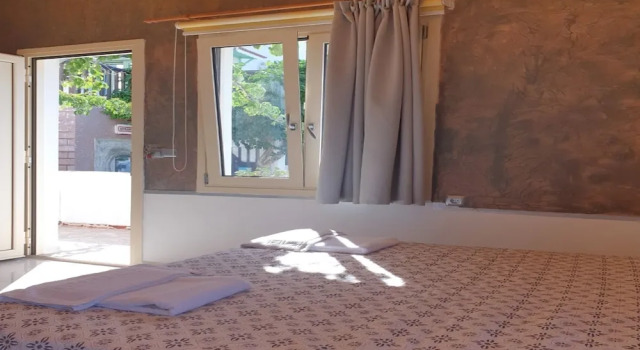 Studio Quiet And Peaceful And Very Relaxing With Kitchen, Shared Pool and Ac
