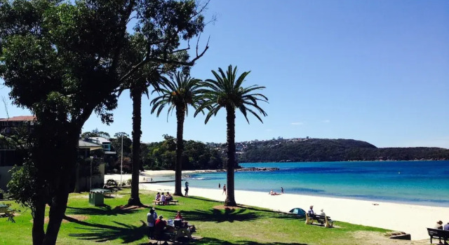 Апартаменты Chic 1-bed Apartment by Balmoral Beach