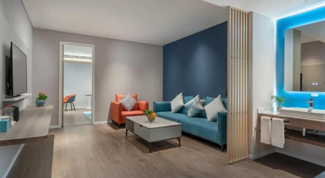 Двухместный люкс Standard Holiday Inn Express Changsha South Railway Station by IHG