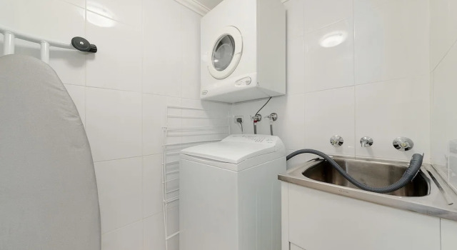 Апартаменты с 2 комнатами с балконом Wyndel Apartments - Herbert